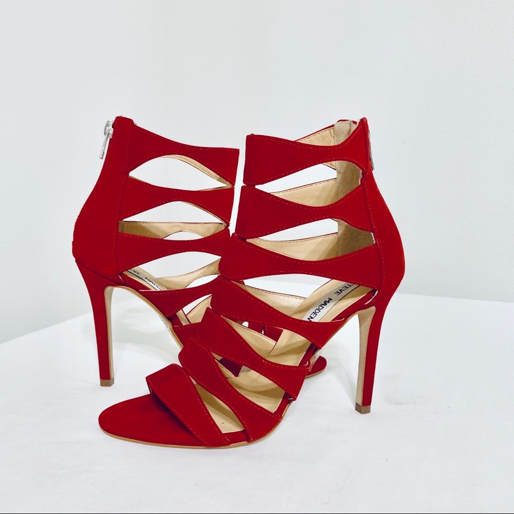 STEVE MADDEN Red 3 Inch Heels